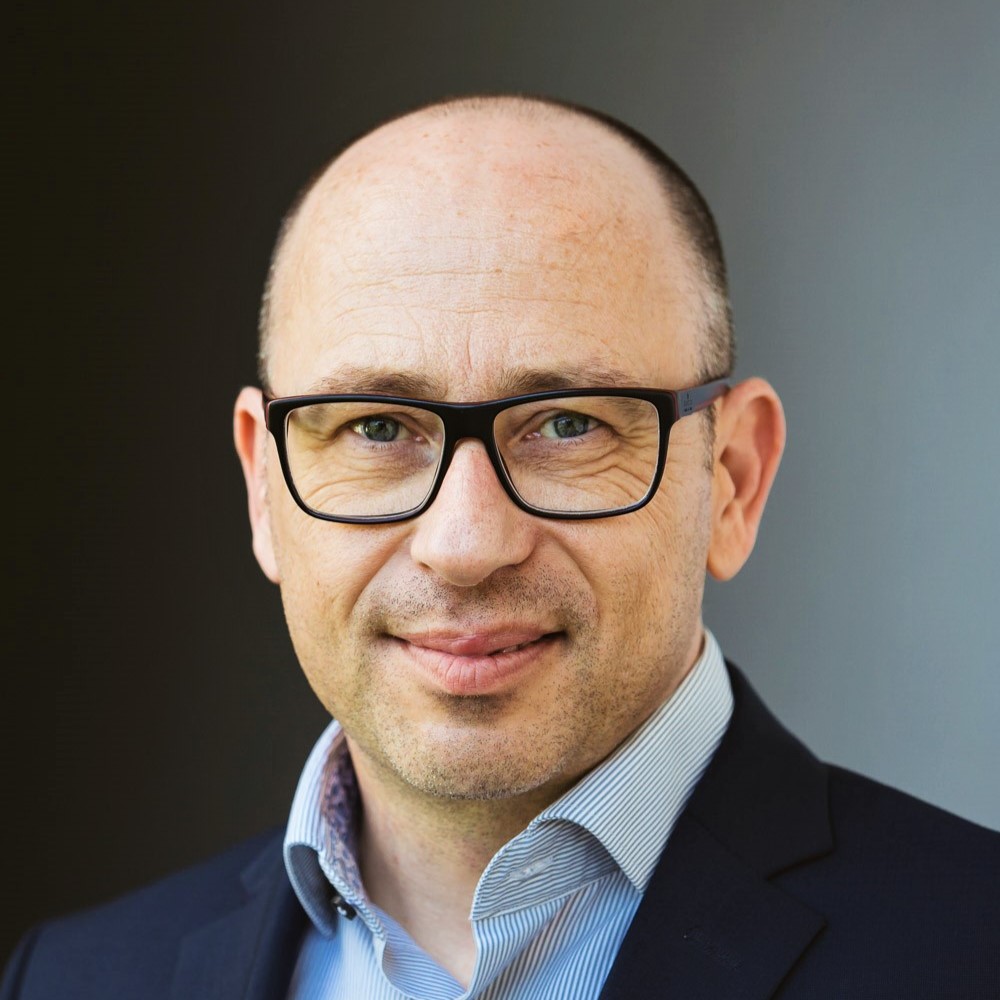 Dr. Christian Häusler